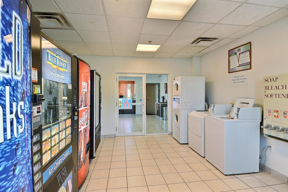 Motel6 Tewksbury, MA - Boston 11/42