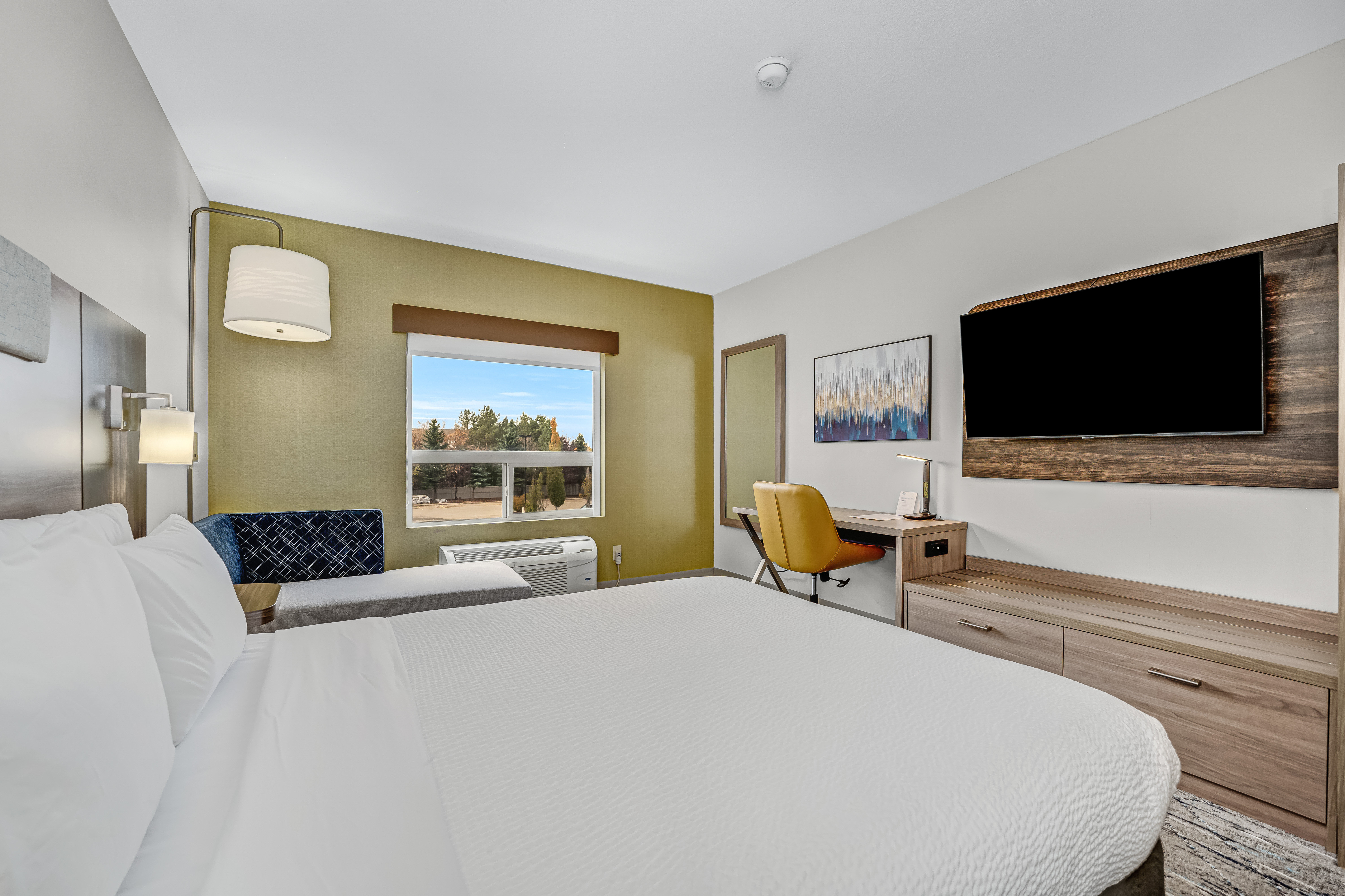 Room, Queen Bed
