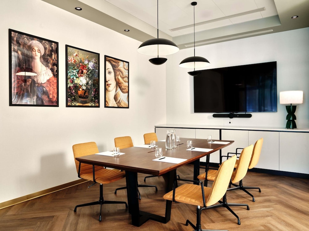 Movenpick Grand Hotel Wroclaw 53/60