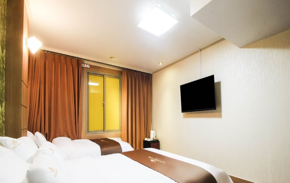 Uljin Grand Hotel 9/26