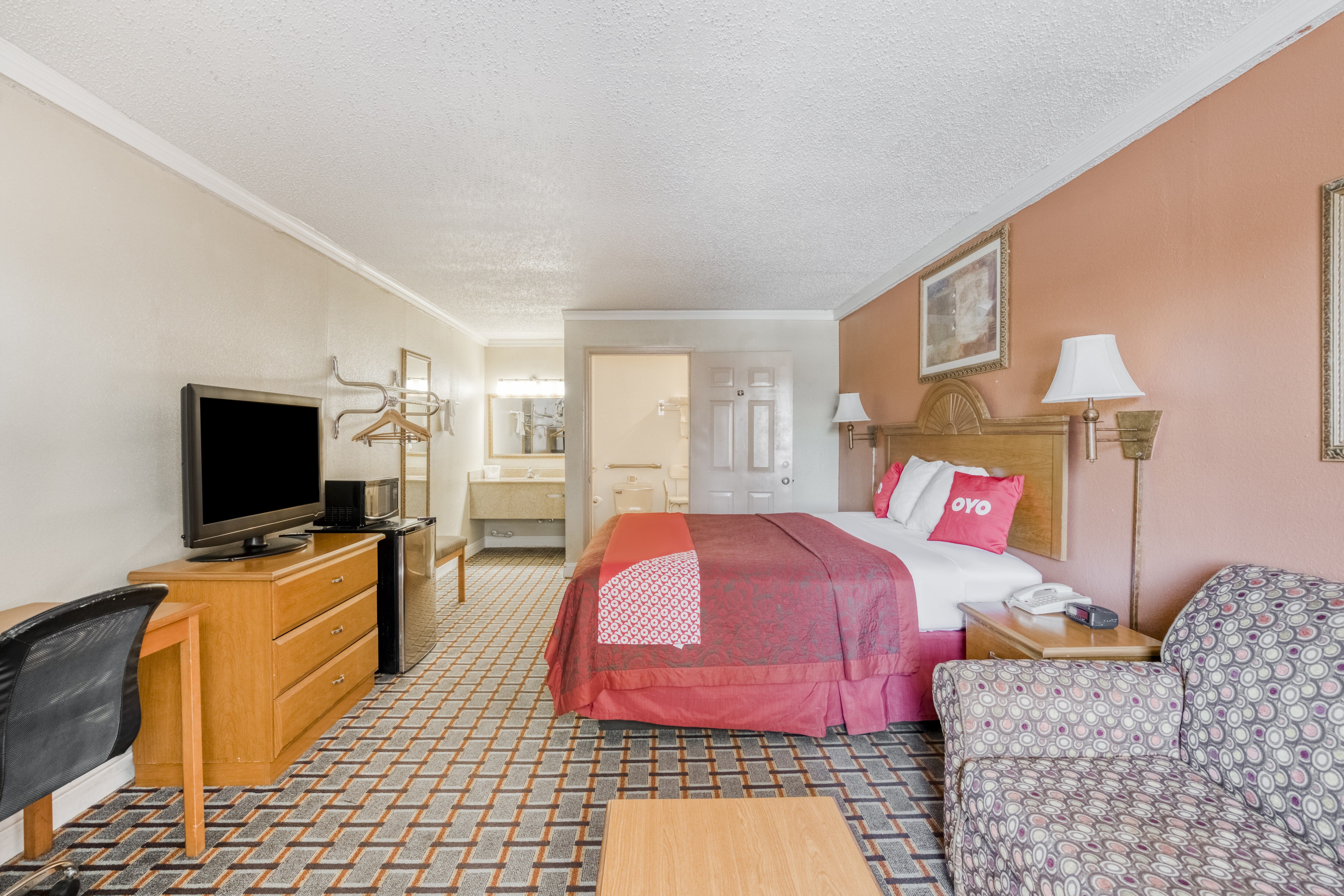 Hotel Pineville LA Hwy 165 30/49