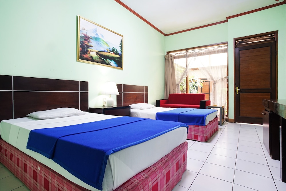 Hotel Bandung Permai by ZUZU 16/34