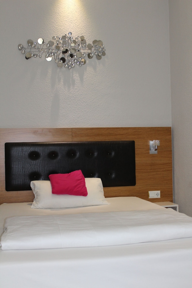 Hotel Drei Kronen 5/45