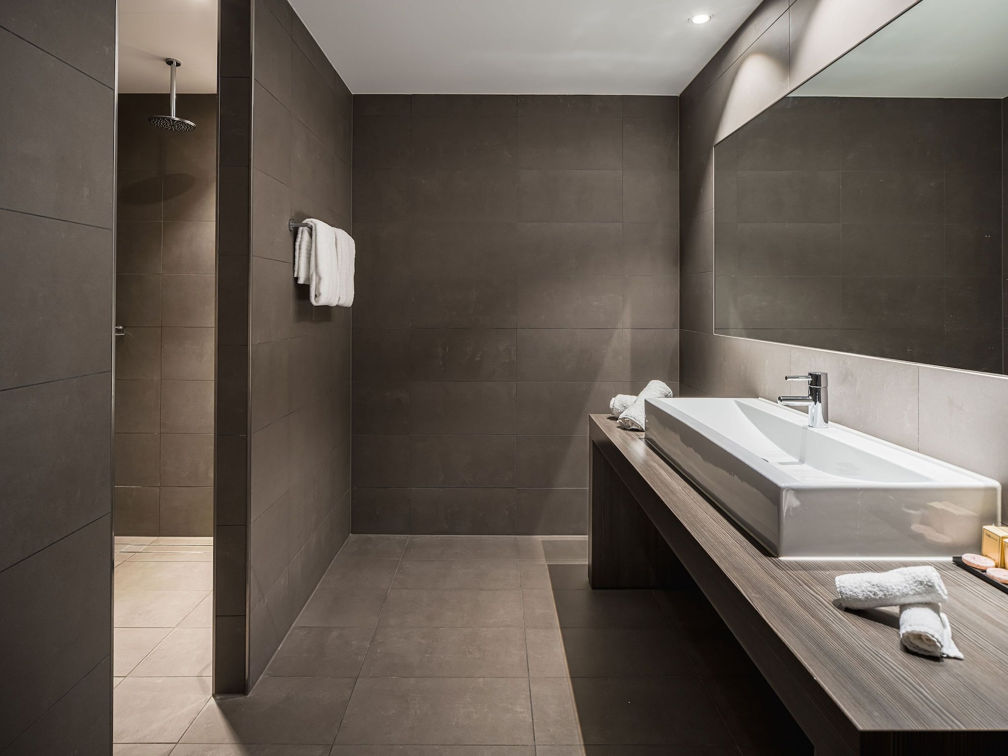 غرفة كومفورت بسريرين منفصلين، Van Der Valk Hotel Dordrecht 2/2