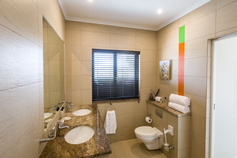 Orange Inn Knysna 42/46