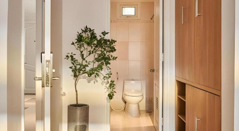 Express By M Village Dong Du, a brand of Modern Village Lifestyle 43/44