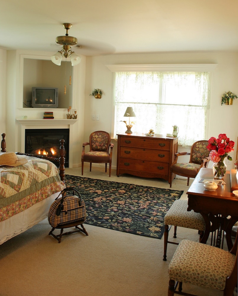 The Inn at Westwynd Farm B B 24/50