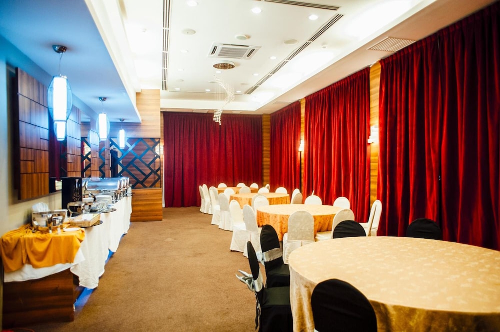 Hotel Darul Makmur 42/61