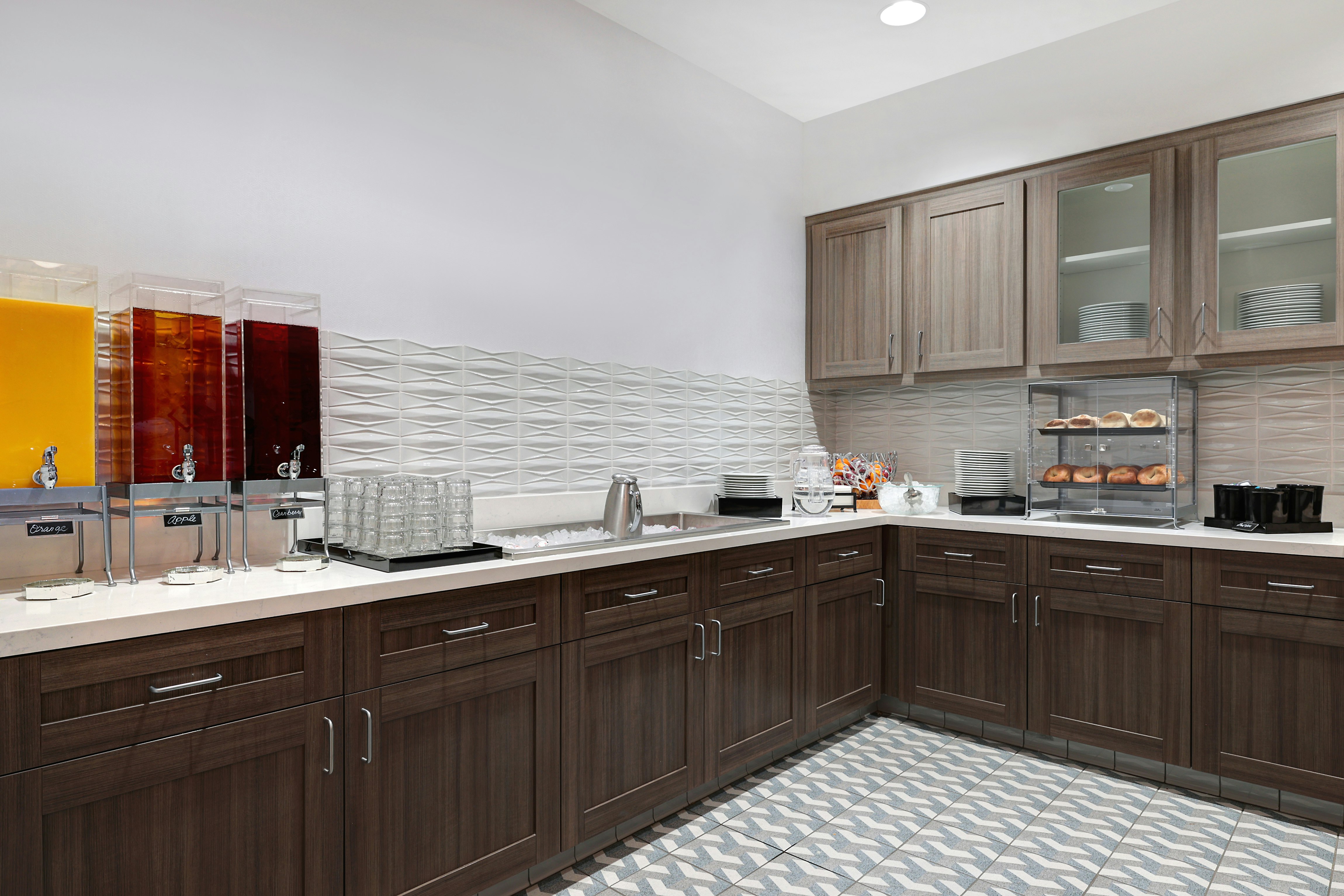 Homewood Suites by Hilton Santa Clarita 30/31