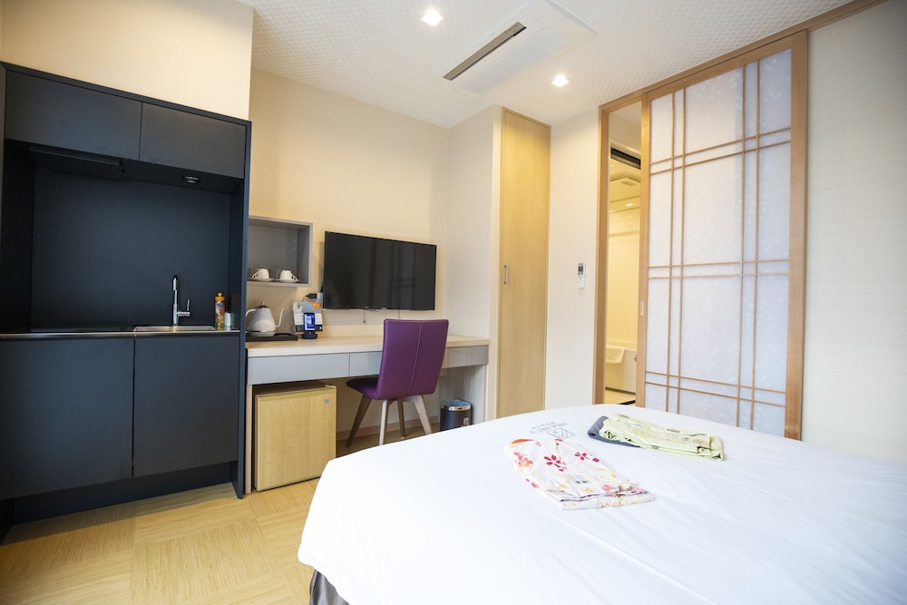 Sola Hotel 15/48