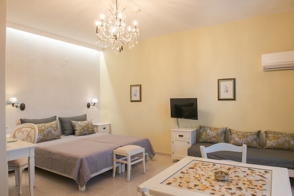 Adrakos Apartments 47/78