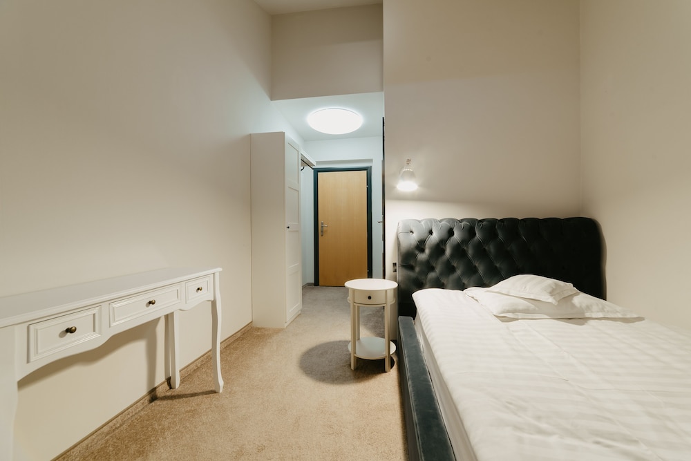 Fullton Hotel 13/50