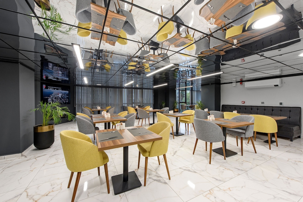 Ibos Hotels Izmir 50/64