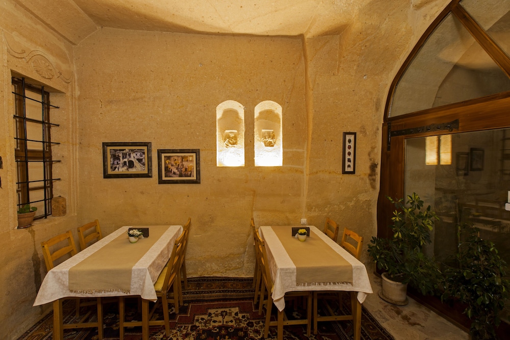 4 Oda Cave Hotel 20/50