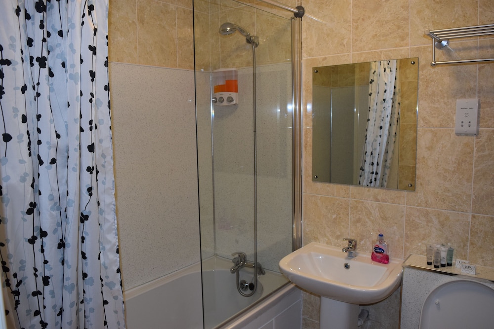 Star Anglia Hotel City Center by OYO 30/32