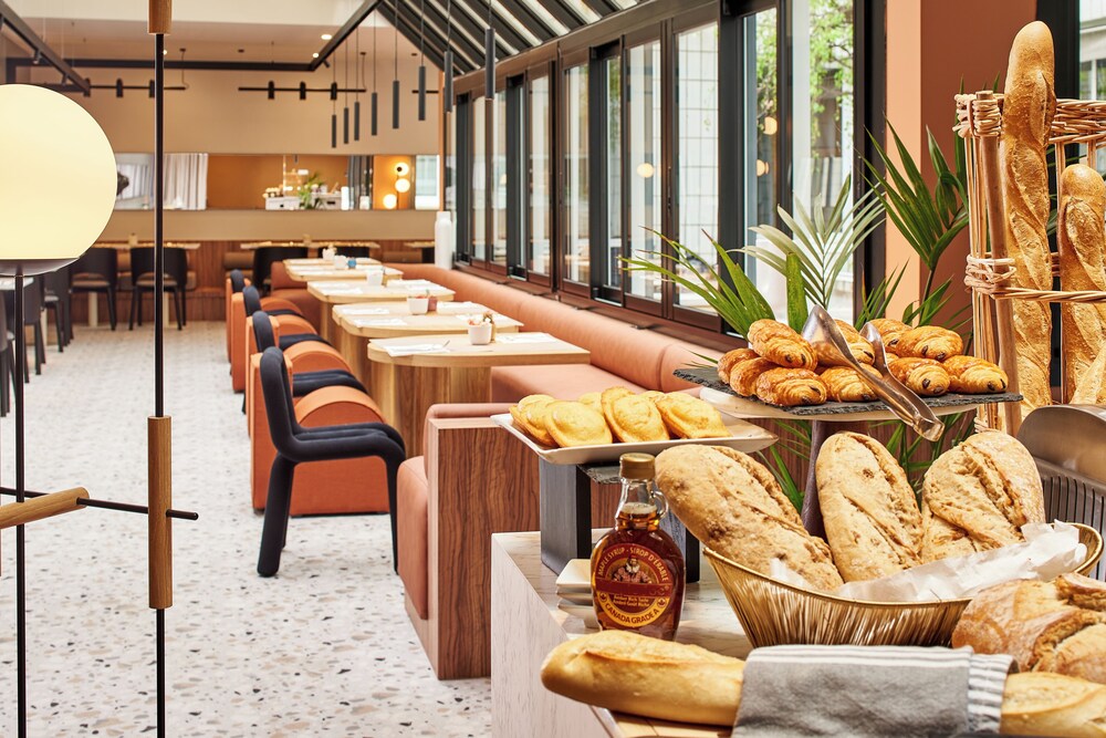Hotel Mercure Paris 15 Porte De Versailles 36/63