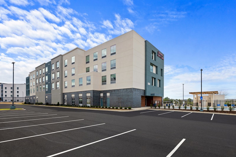Hampton Inn and Suites Bessemer Birmingham 13/14