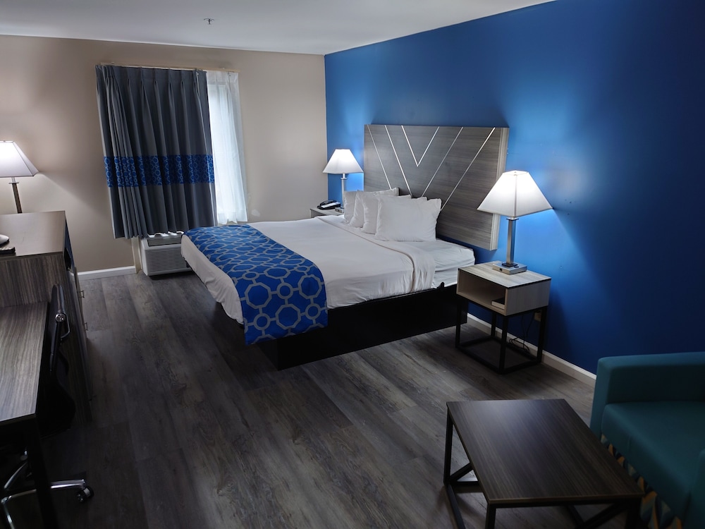 Baymont by Wyndham Adairsville 13/41