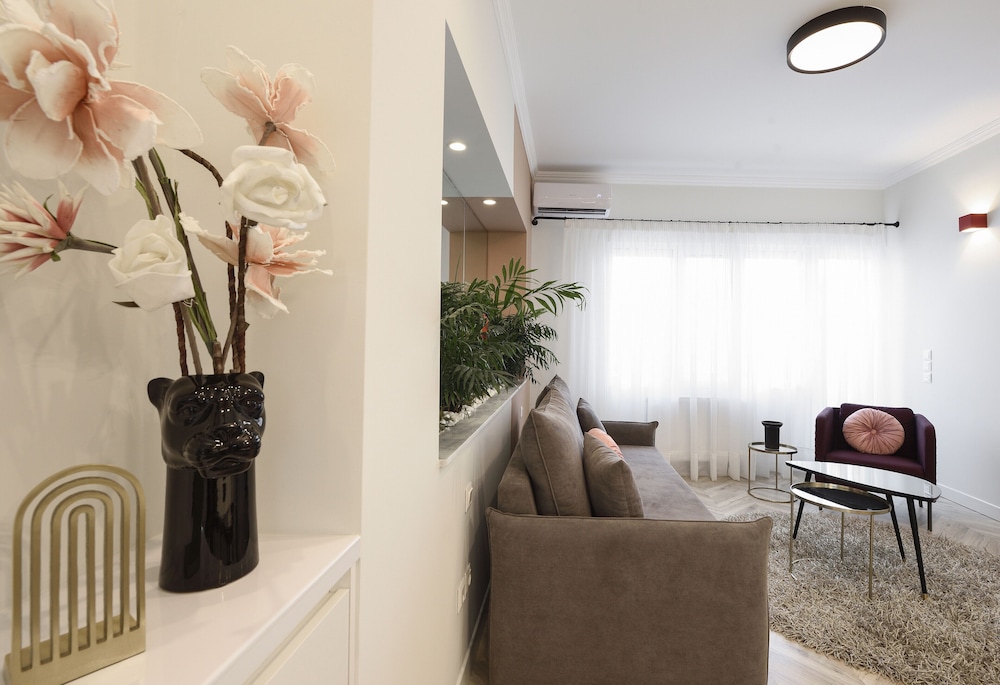 Athenian Sensations Apartments & Suites 40/60