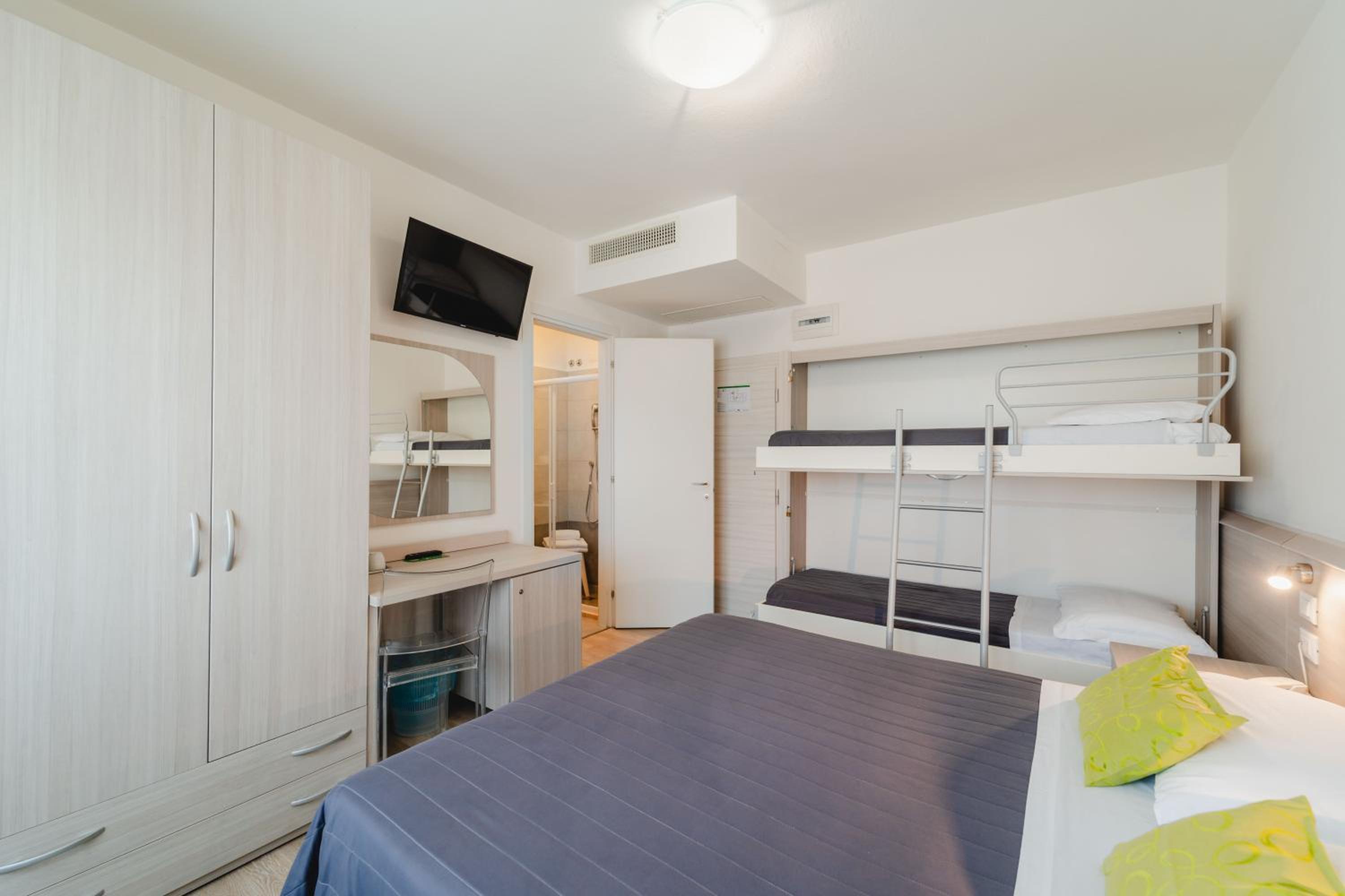Anny Hotel 18/53