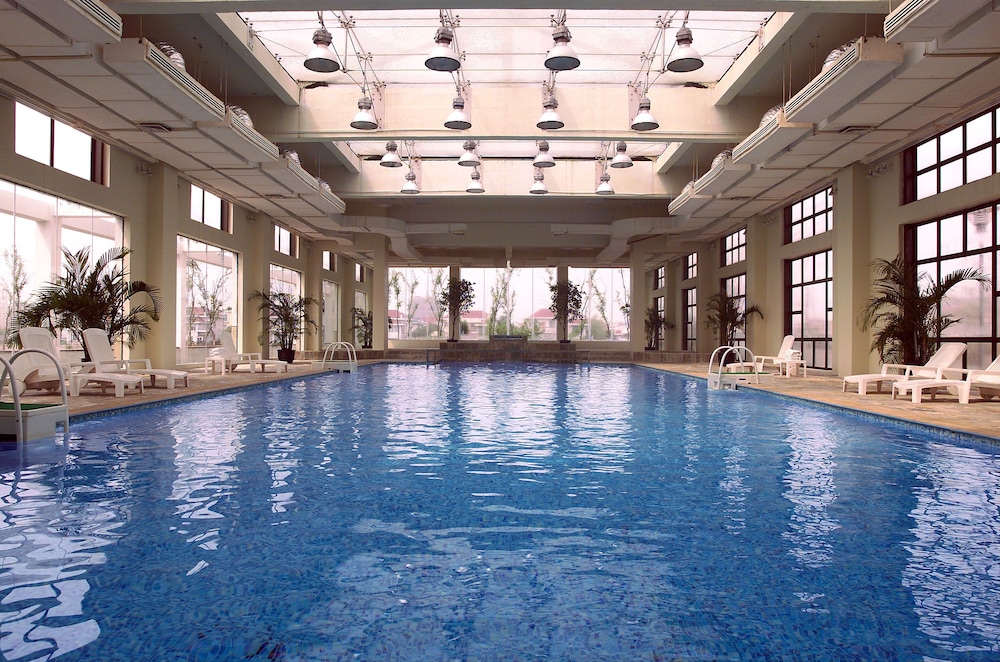 Jinling Resort Hotel Nanjing 4/39