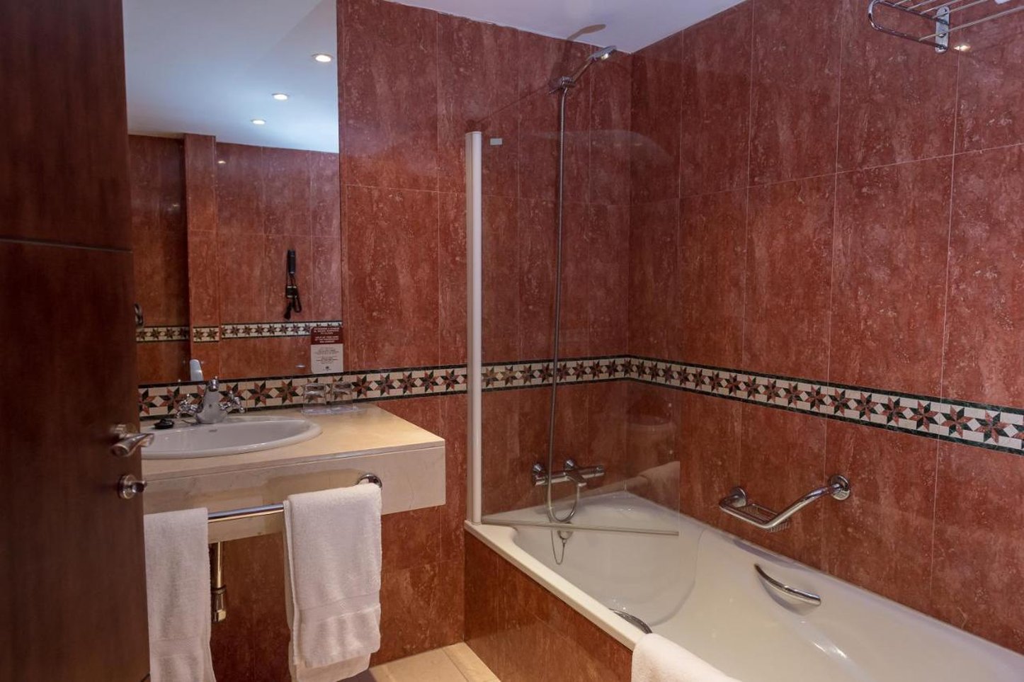 Hotel Palacio de Valderrabanos 78/78
