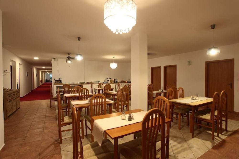 Hotel Arko 49/63