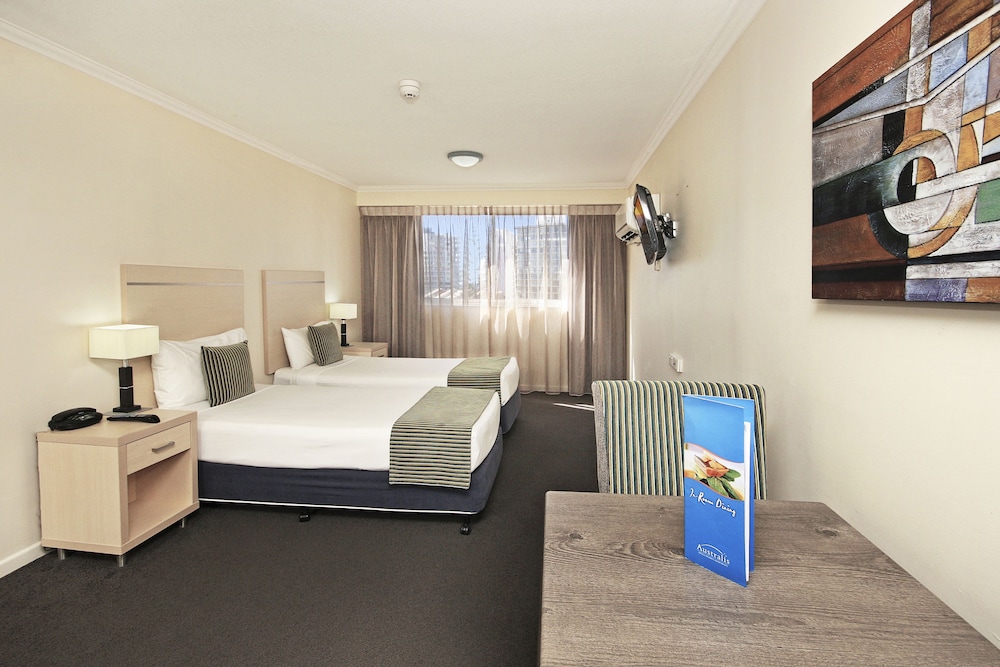 Sovereign Gold Coast 23/73