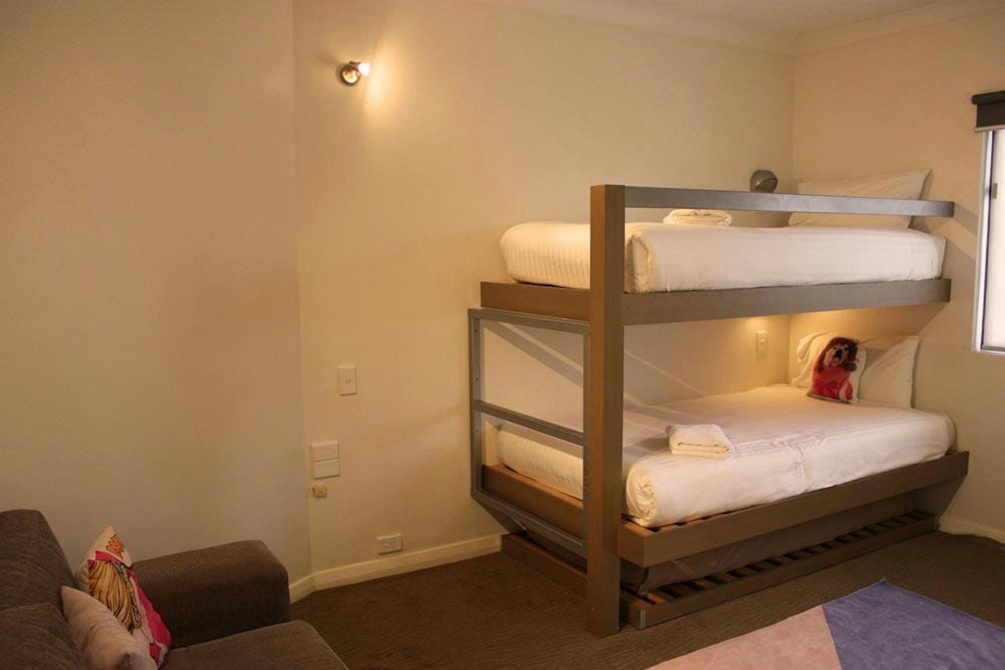Swan Hill Resort 4/15