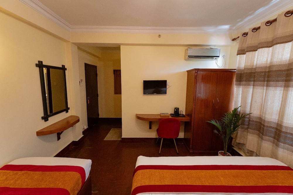 Hotel Atlantic 46/64