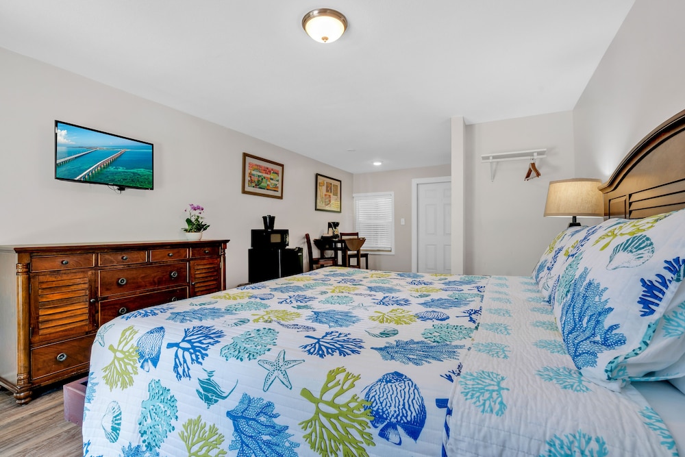 Coconut Cay Resort &amp; Marina 30/78