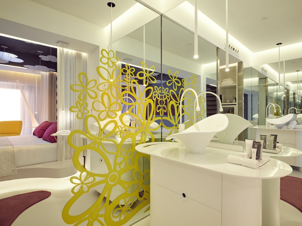 Five Flowers Hotel Formentera Melia Collection 47/49