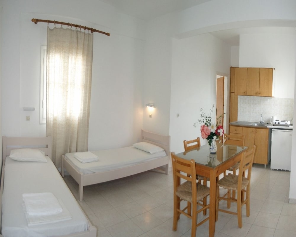 Aglaia Studios and Apartments 24/63