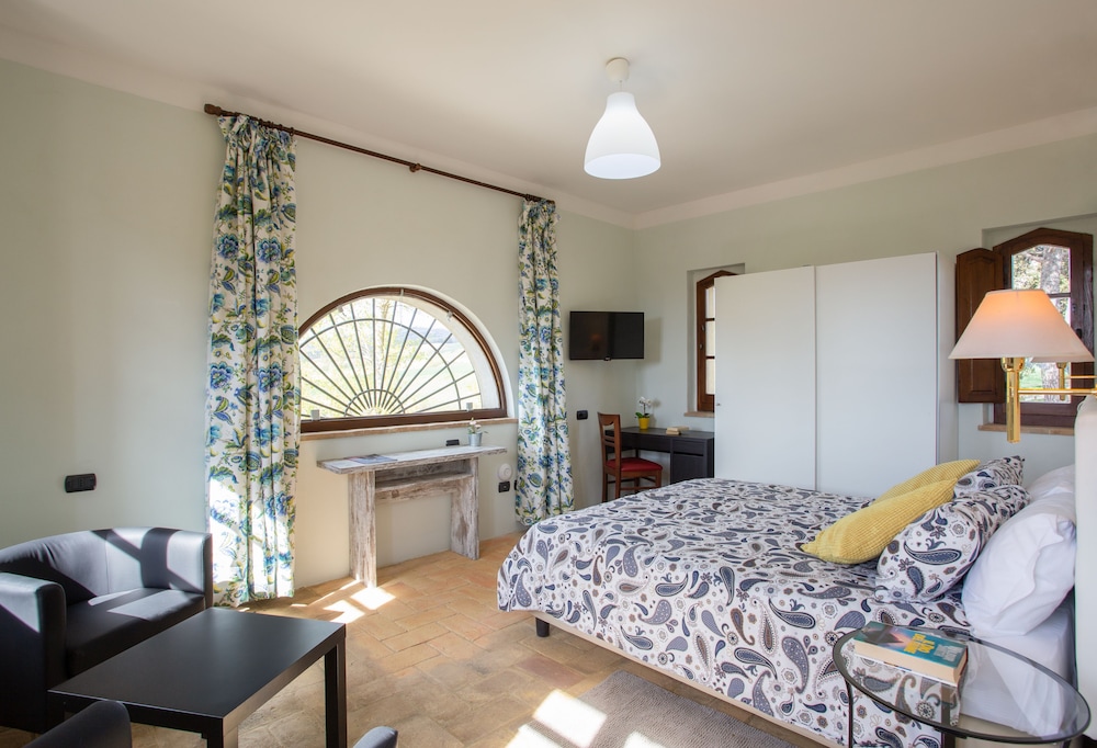 GH Borgo Pulciano 17/50