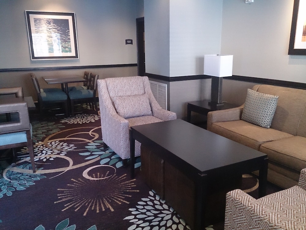 Staybridge Suites Columbus-Airport 34/50