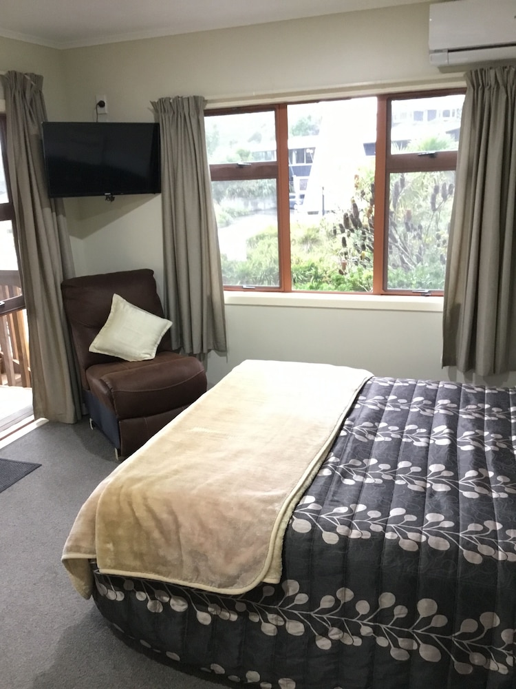 WAITOMO CAVES GUEST LODGE 21/73