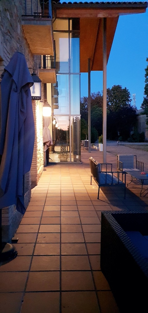 Hotel Villa Marcilla 35/67