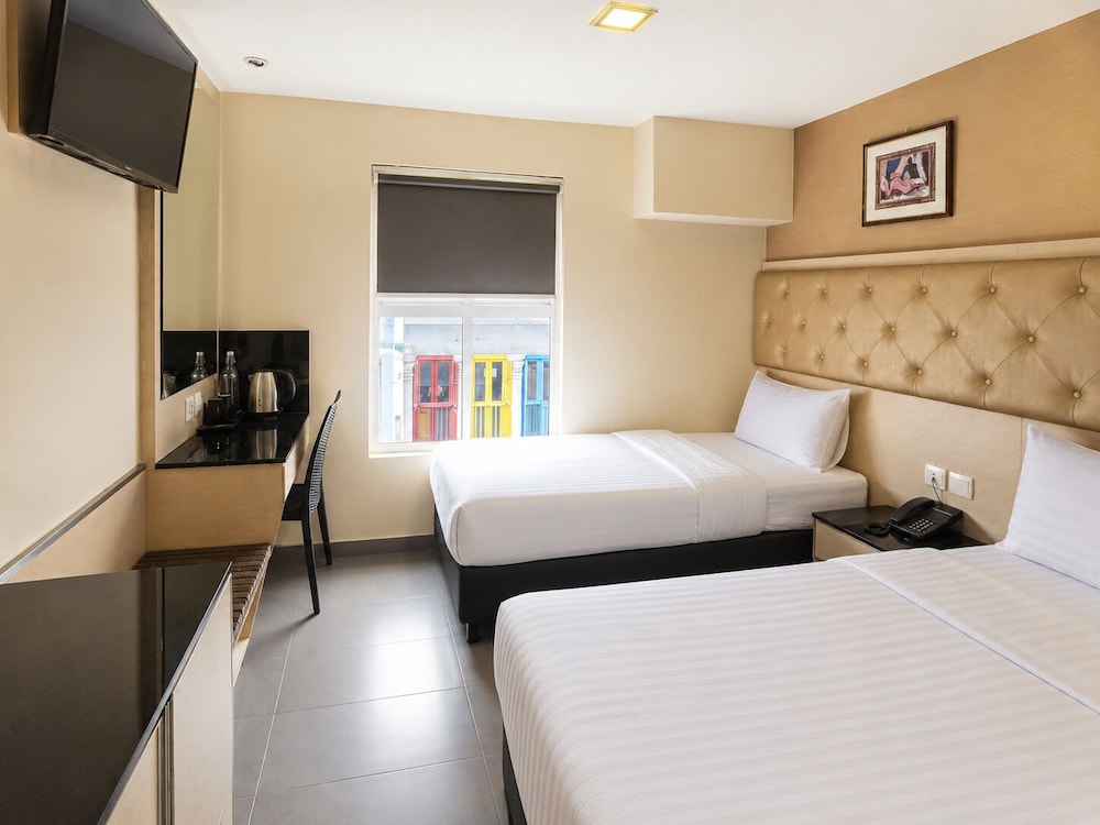 Sandpiper Hotel 21/50