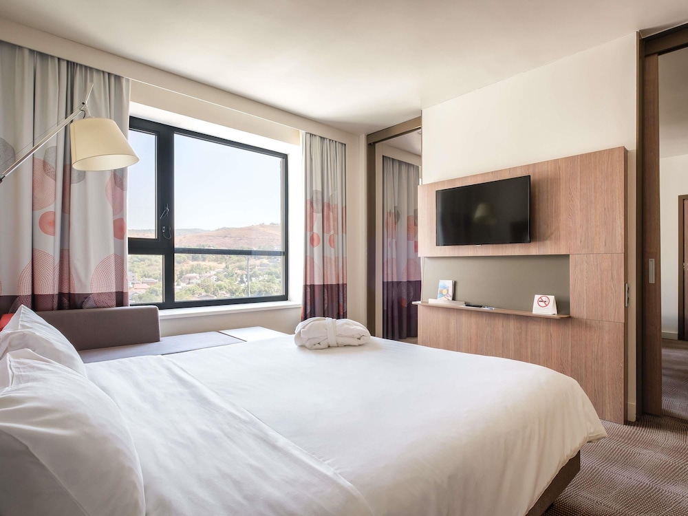 Novotel Almaty City Center 18/61