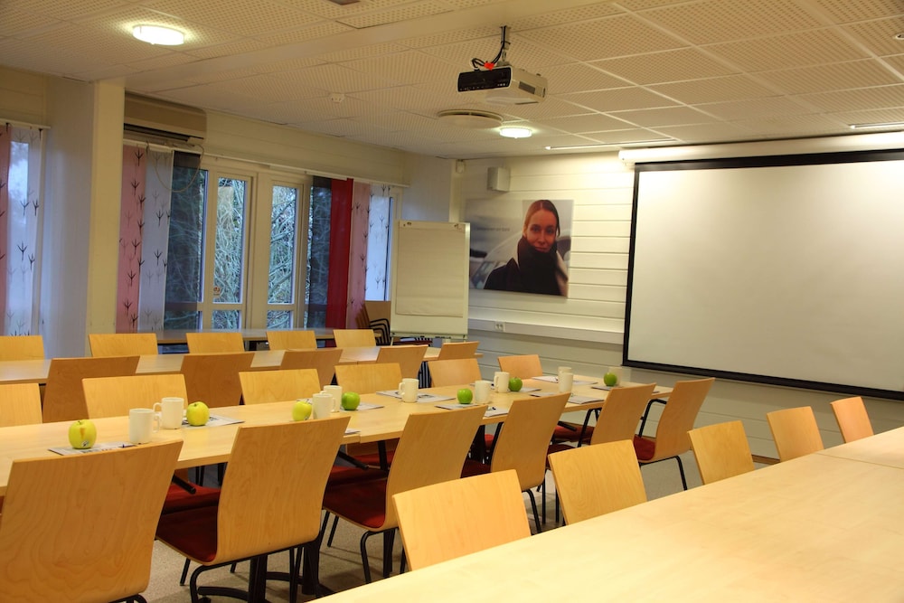 Scandic Olympiatoppen Sportshotel 31/35