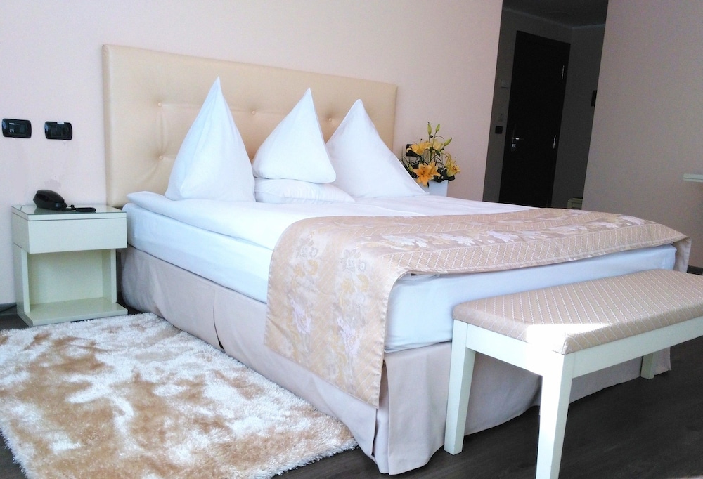 Paradis Hotel 15/34