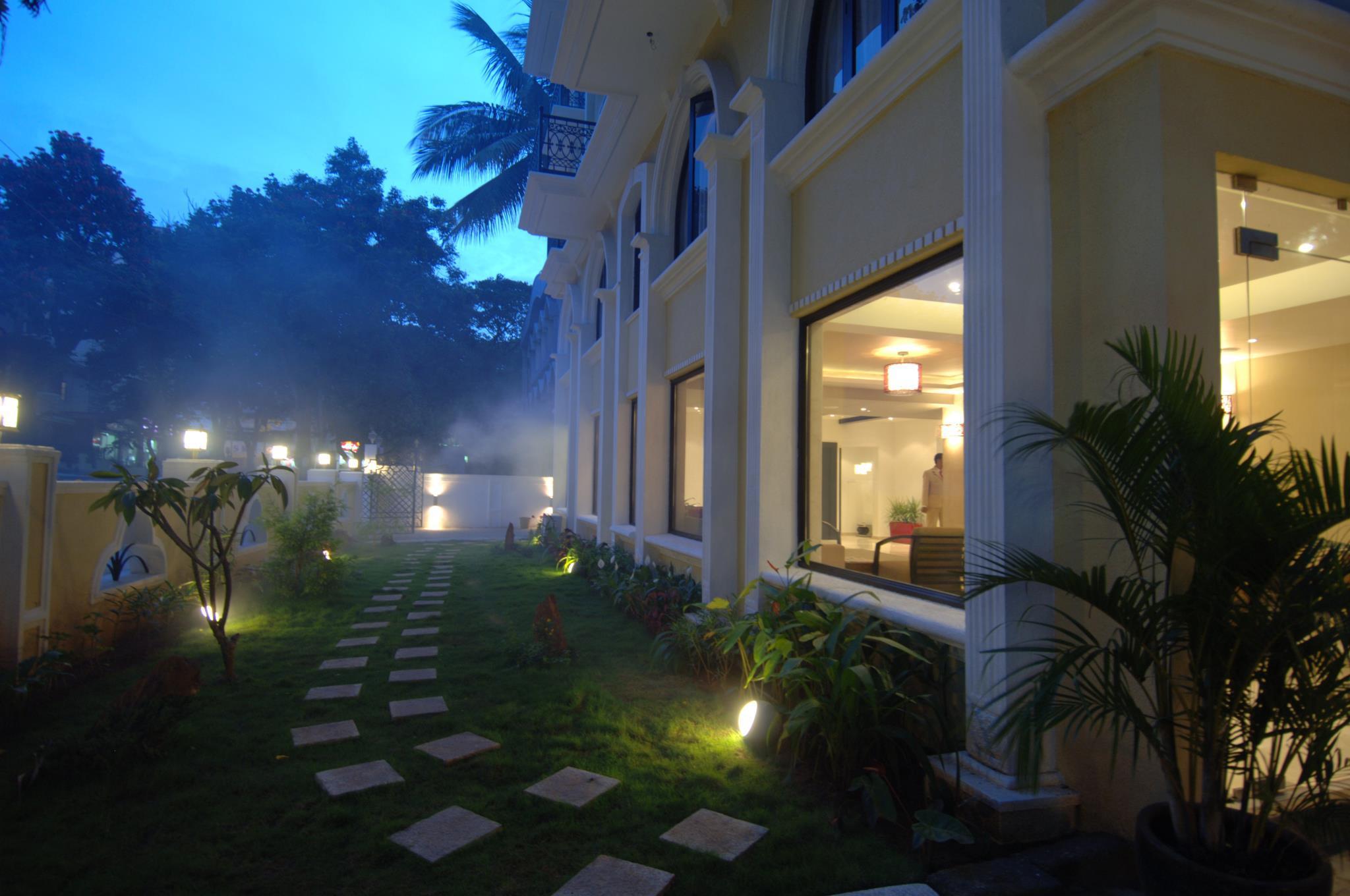 CASA DE BENGALURU 10/12