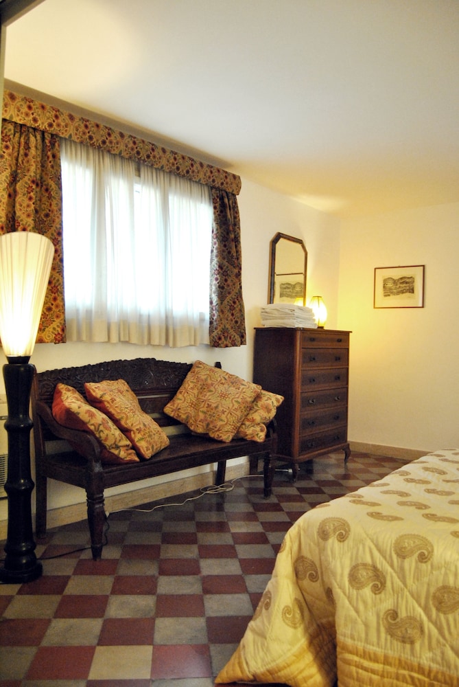 Ai Cartari B&B Palermo 31/35