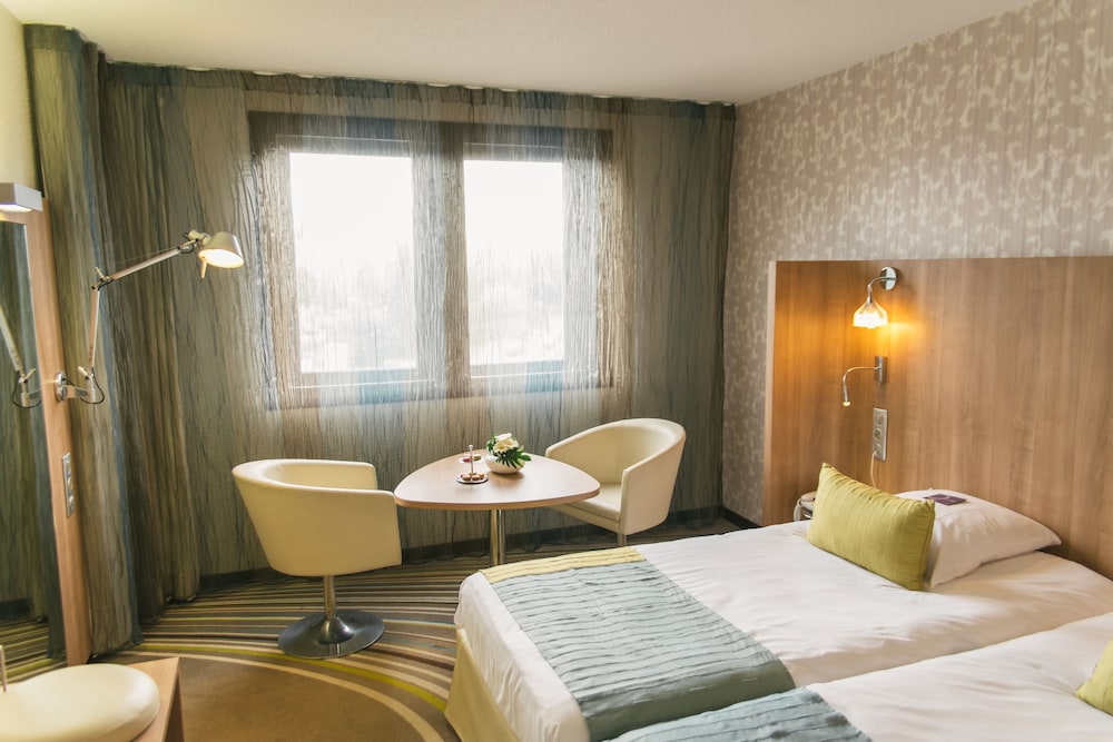 Mercure Angers Centre De Congres 14/65