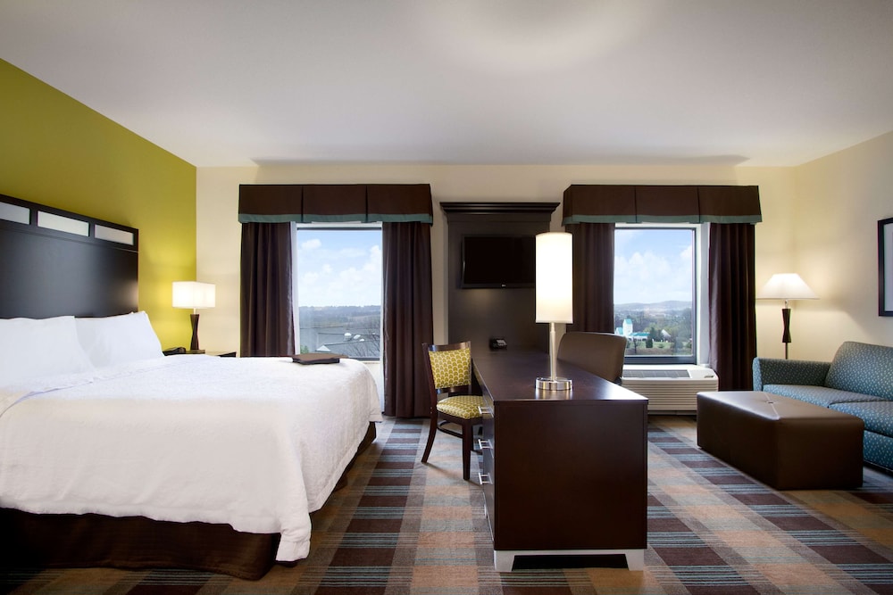 Hampton Inn And Suites York South 10/22
