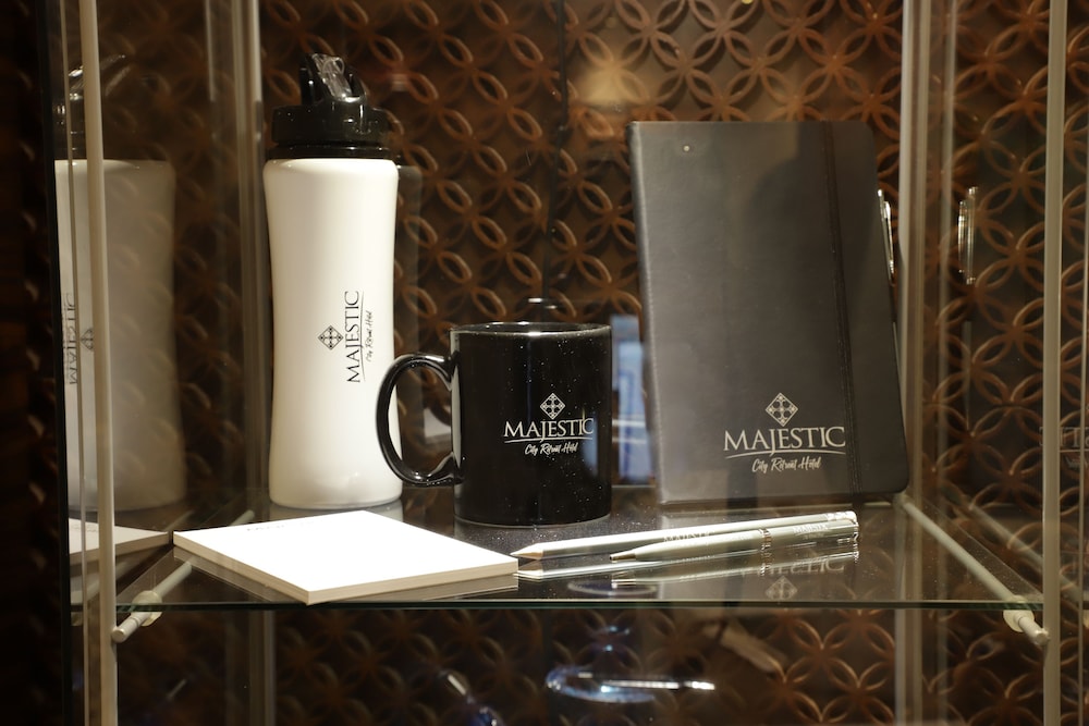 Majestic City Retreat Hotel 36/70