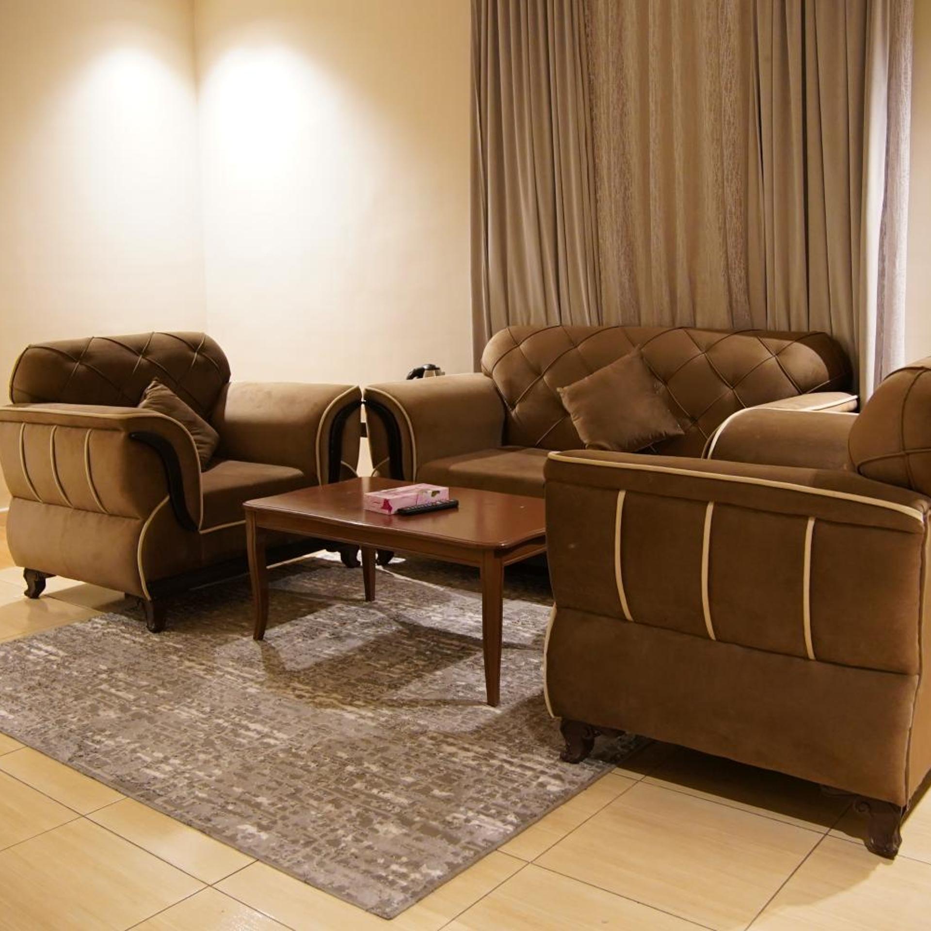 Doosh Teeba Hotel Suites 35/52