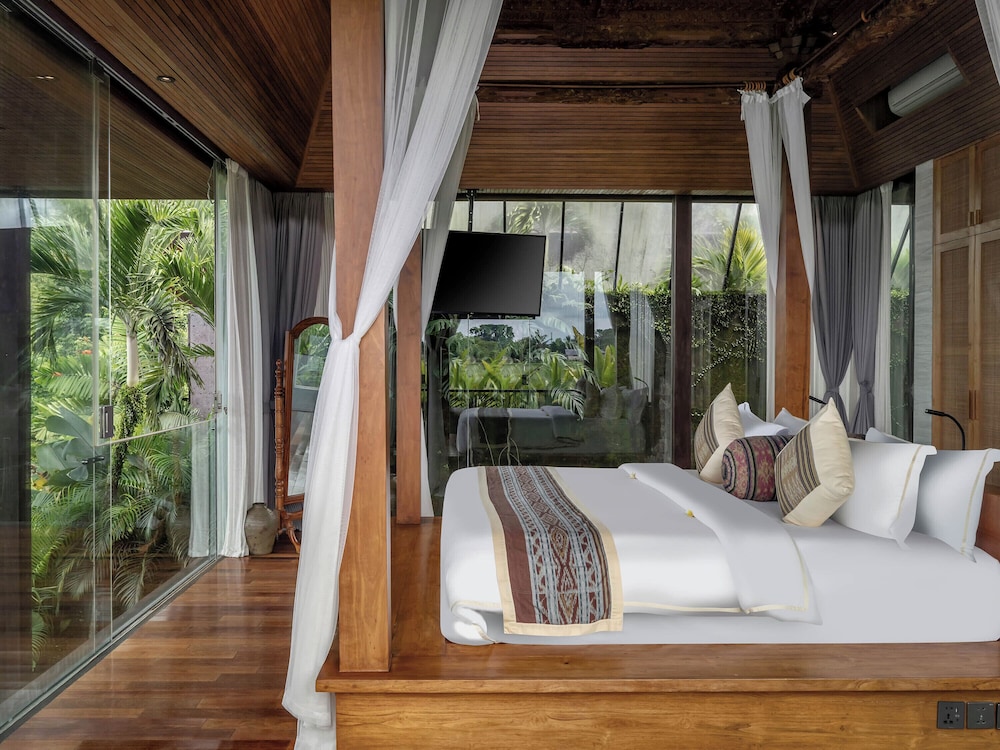POOL, PRESTIGE, VILLA, PADDY VIEW