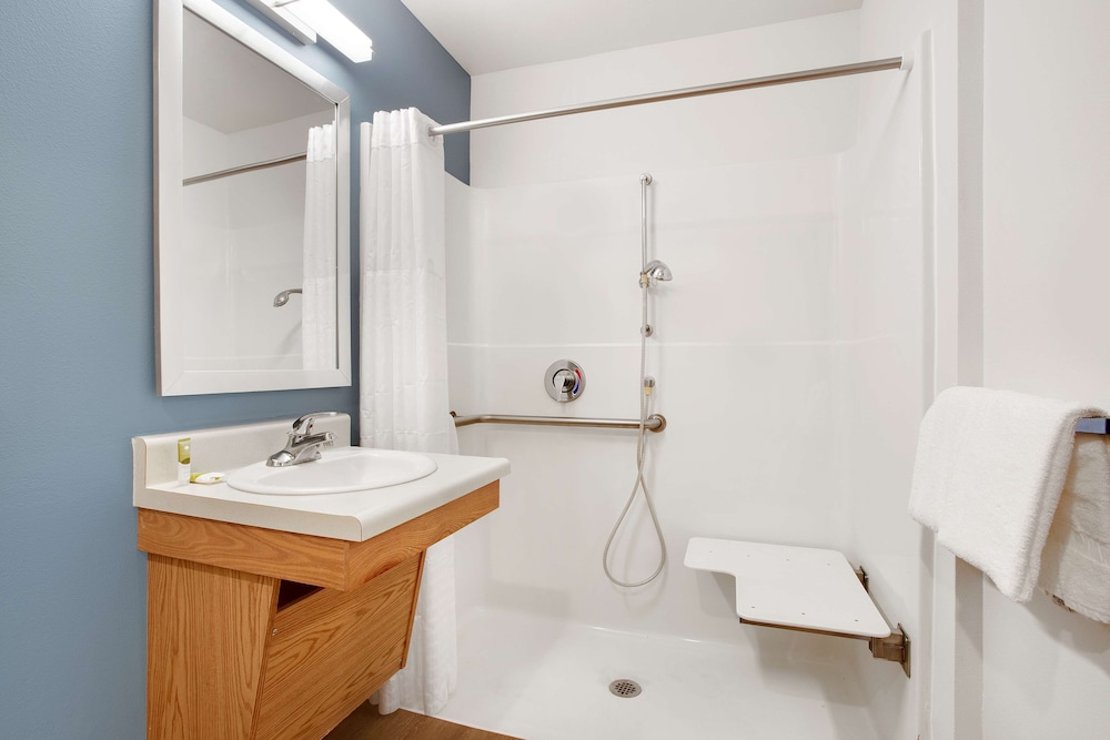 Extended Stay America - Select Suites Fort Myers - Northeast 11/39