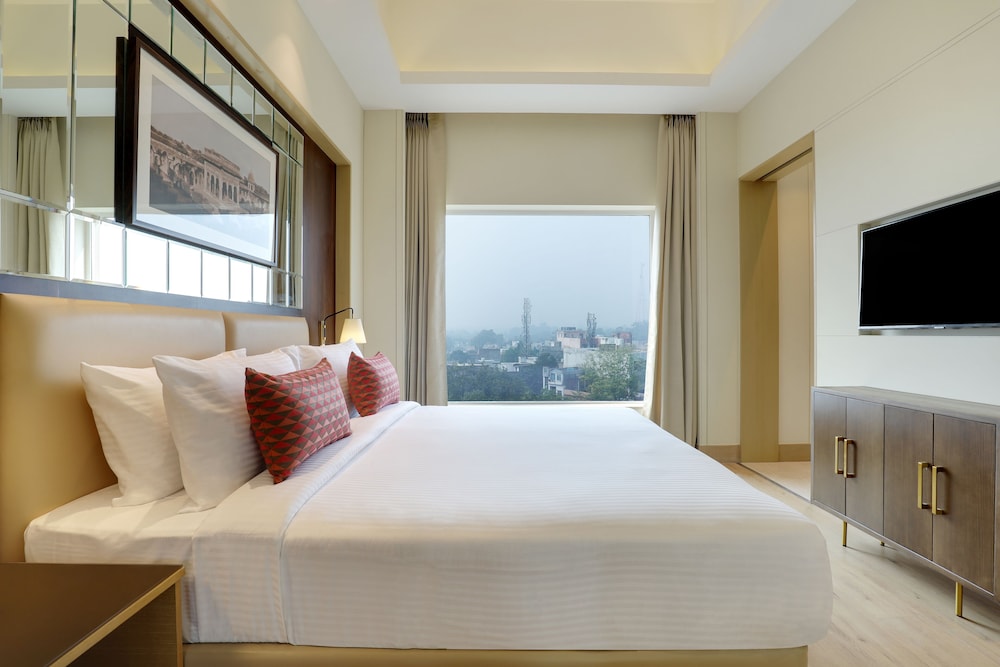 Lemon Tree Hotel Jhansi 9/22